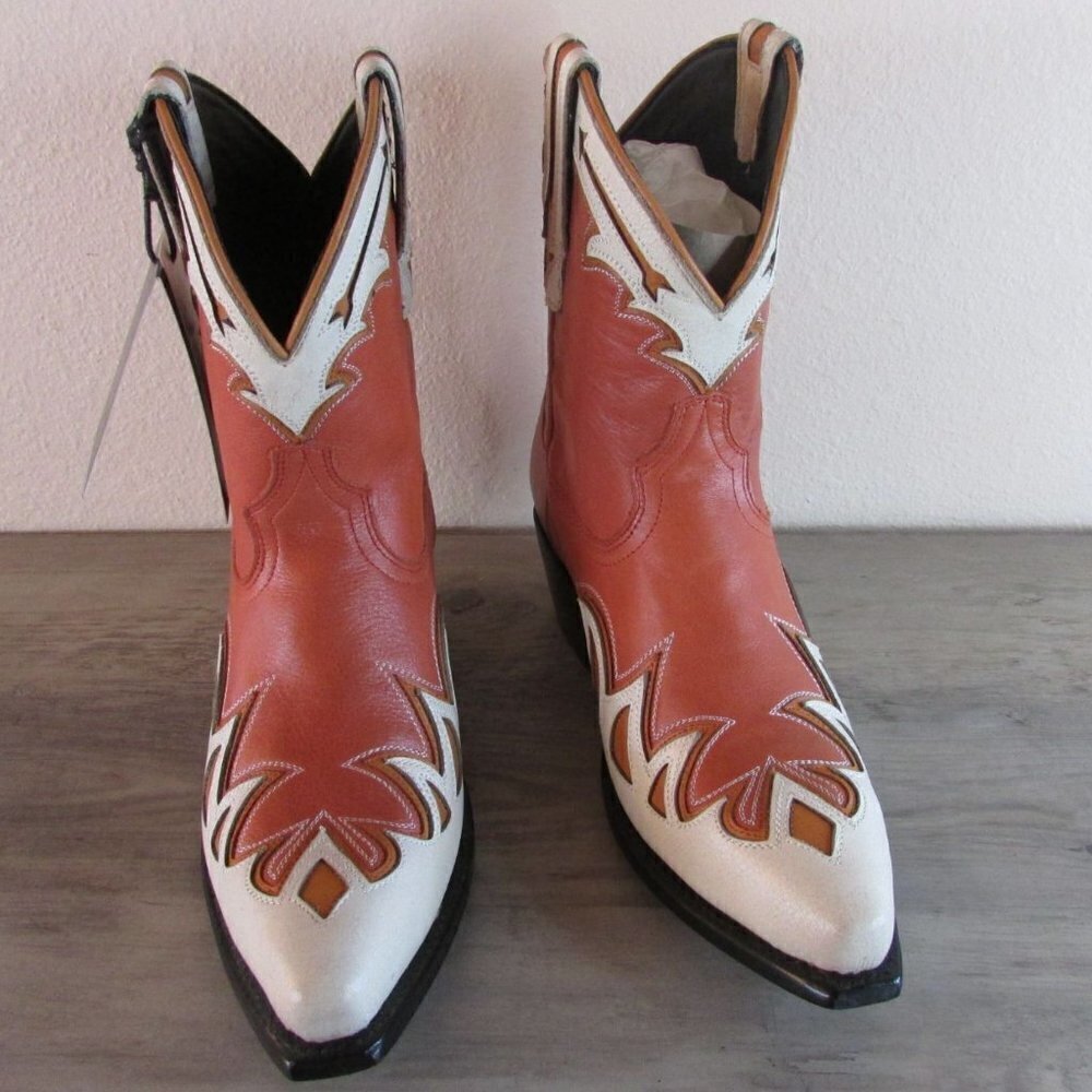 Black Star Women's 9 Canyon Snip Toe 9" Western Bootie Coral WBSN010 - Picture 2 of 4